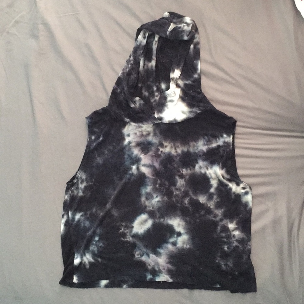Tie dye muscle T-shirt